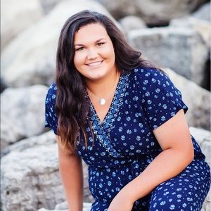 Meet your Posher, Jessica